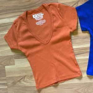 Big Bud Press Short Sleeve V Neck